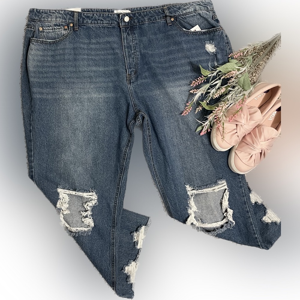 NWT Vanilla Star Relaxed Straight Cropped Jeans